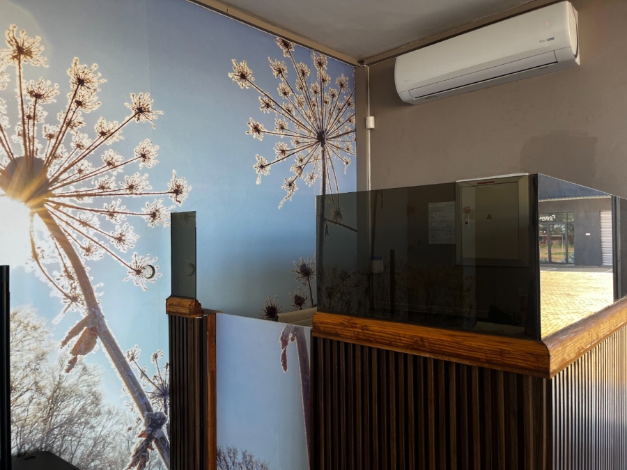 To Let commercial Property for Rent in Melodie North West